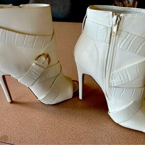 Just fab heels brand new